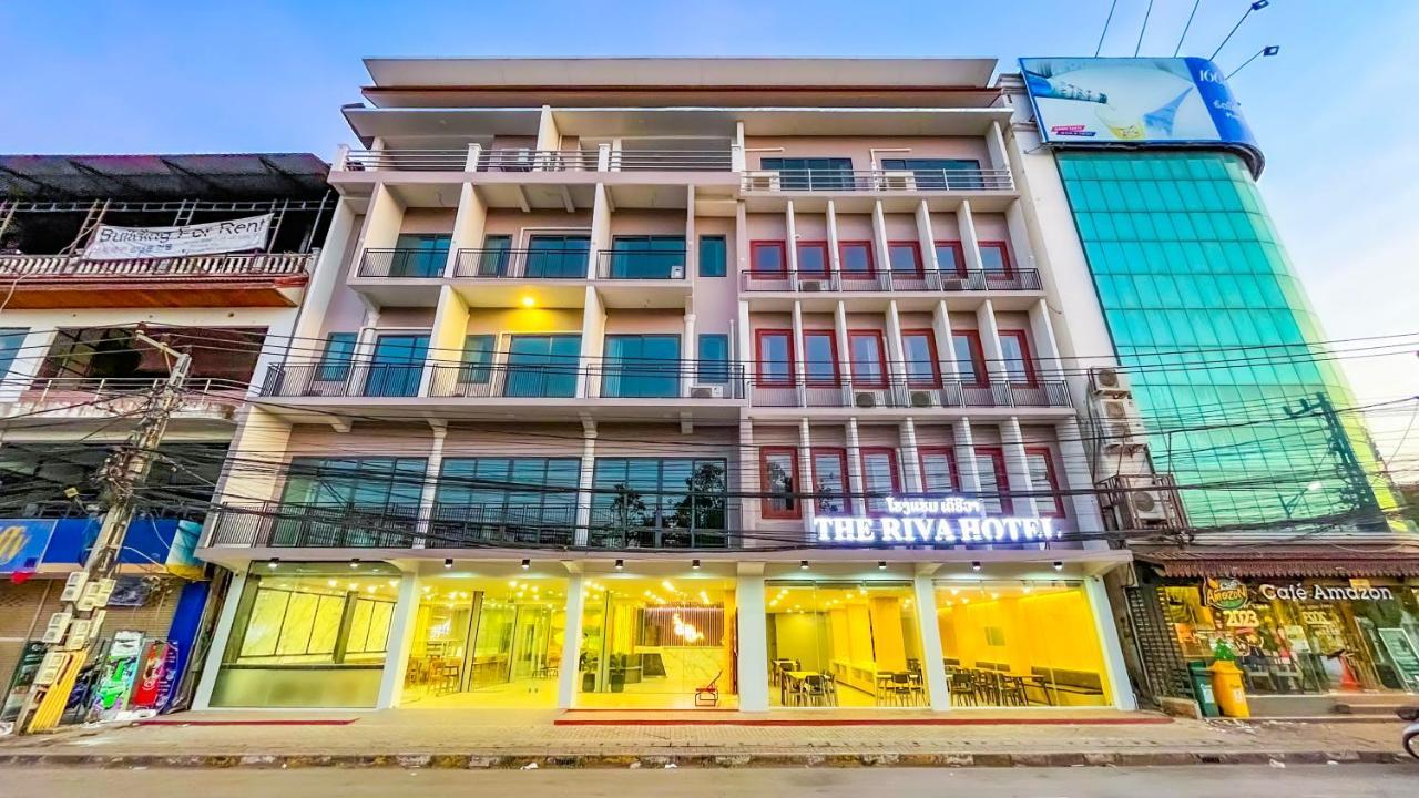The Riva Vientiane Hotel Esterno foto