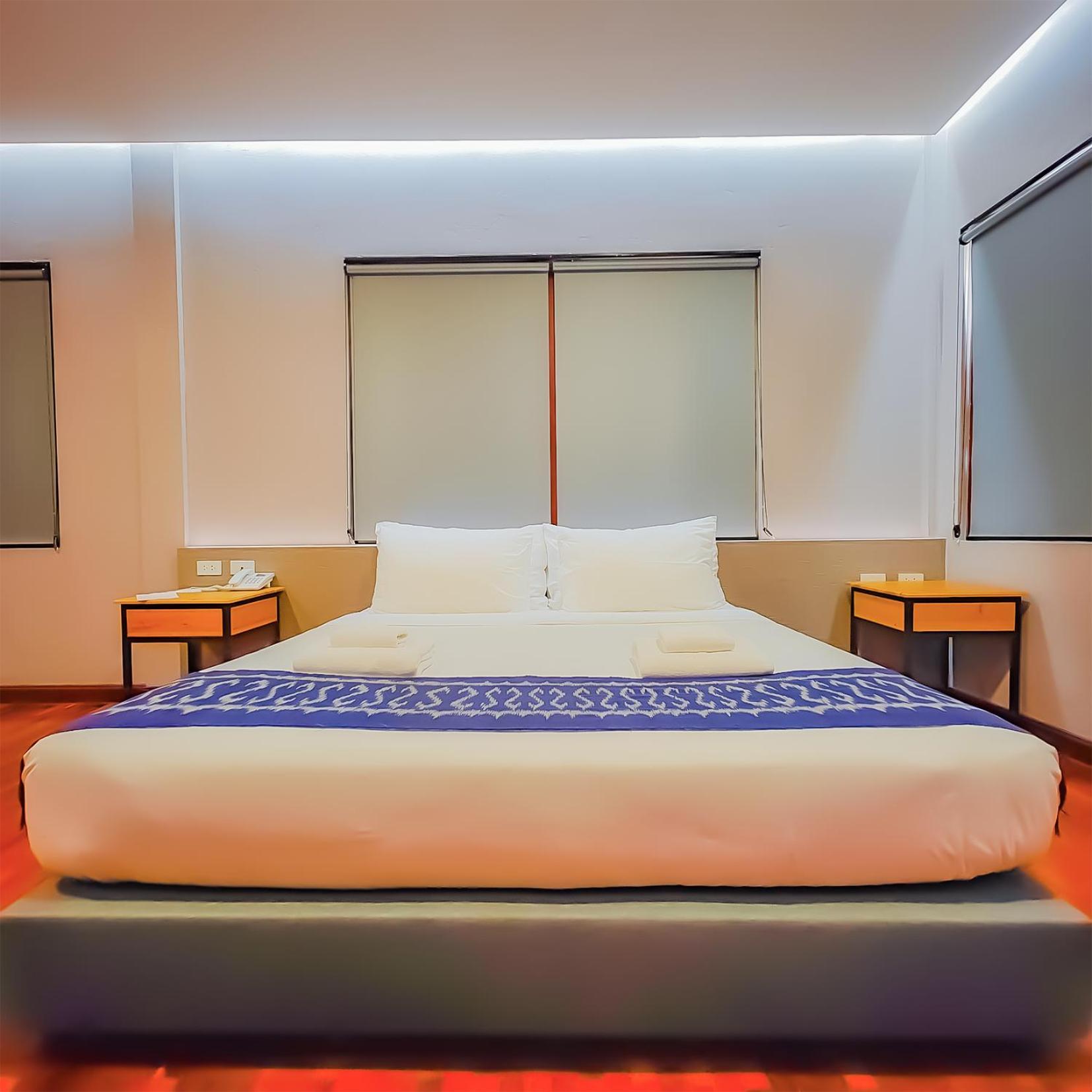 The Riva Vientiane Hotel Esterno foto