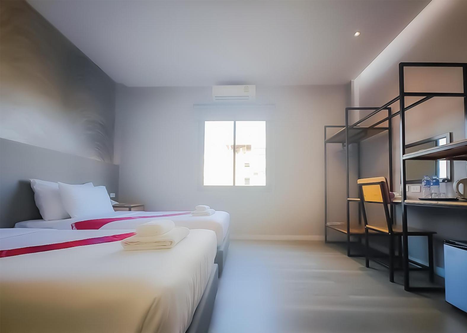The Riva Vientiane Hotel Esterno foto