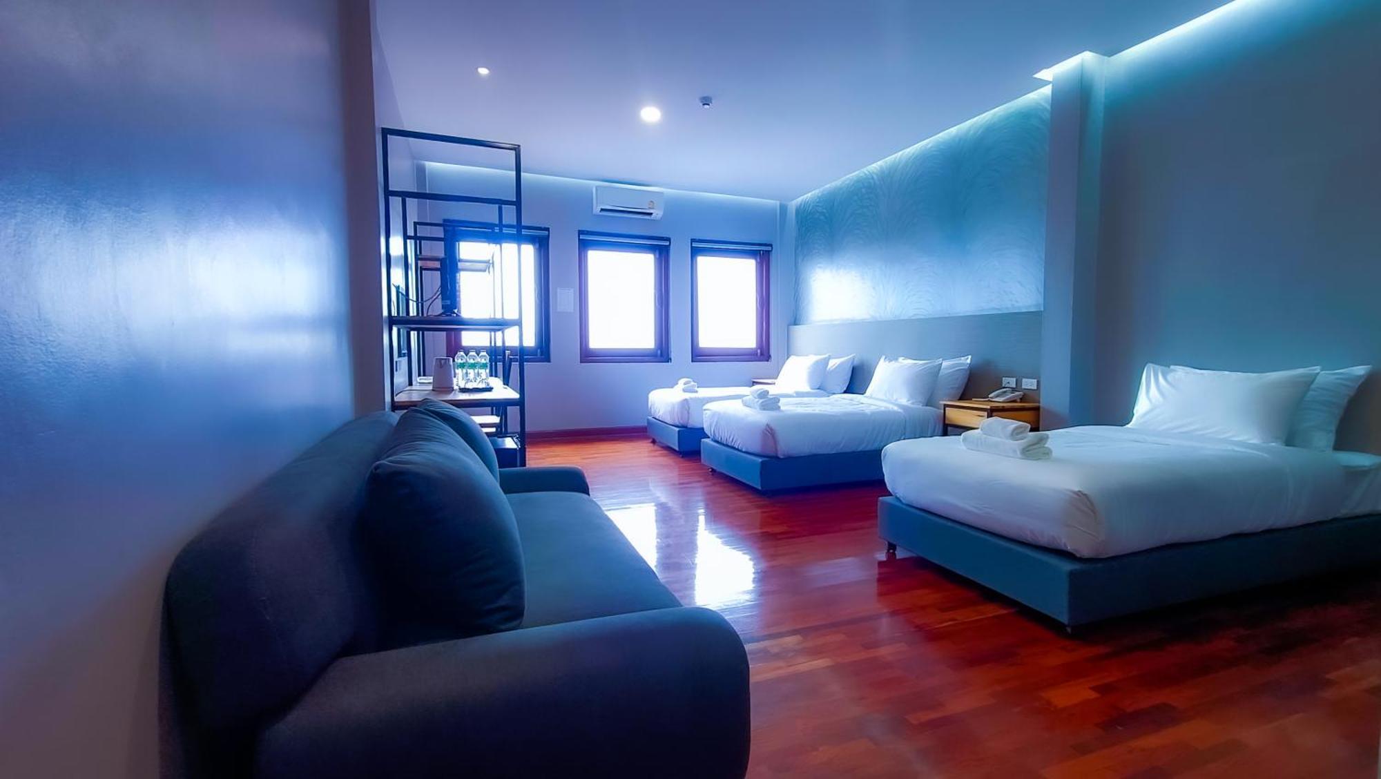 The Riva Vientiane Hotel Esterno foto