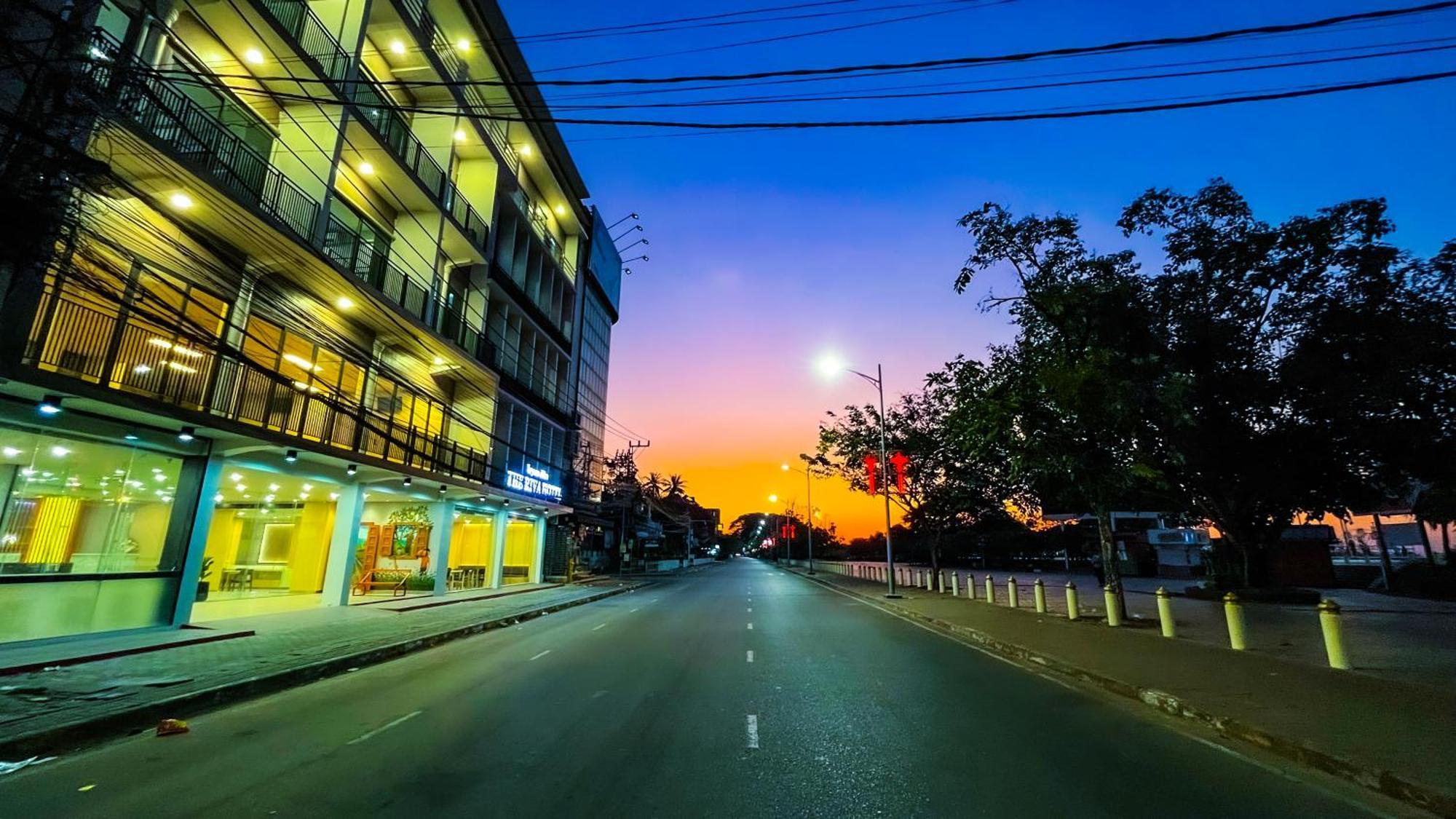 The Riva Vientiane Hotel Esterno foto